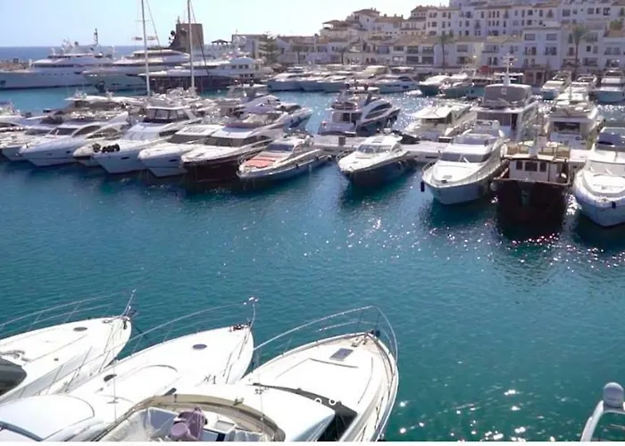 Center Puerto Banus -3 Bedrooms Marbella