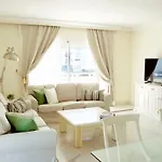 Center Puerto Banus -3 Bedrooms マルベーリャ