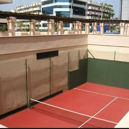 Center Puerto Banus -3 Bedrooms * 马尔韦利亚